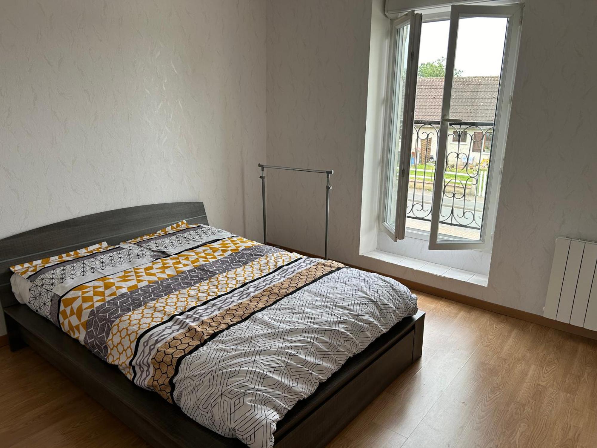 Maison De Ville 2 Chambres Dange-Saint-Romain Dış mekan fotoğraf